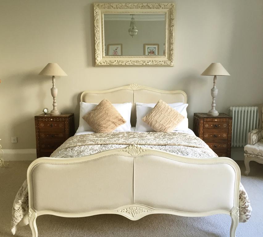 No 2 Broadgate Bed and Breakfast Μπάρνστεϊπλ Εξωτερικό φωτογραφία