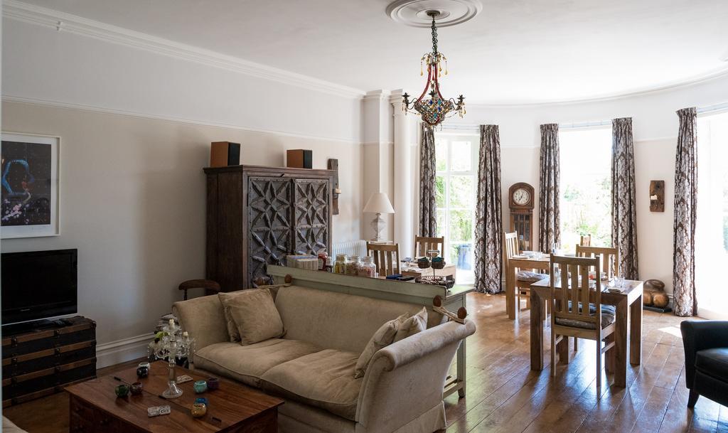 No 2 Broadgate Bed and Breakfast Μπάρνστεϊπλ Εξωτερικό φωτογραφία
